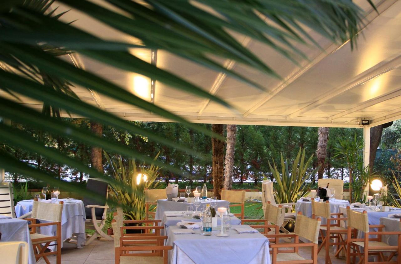 Raffaelli Park Hotel ฟอร์เต เดย์ มาร์มี ภายนอก รูปภาพ