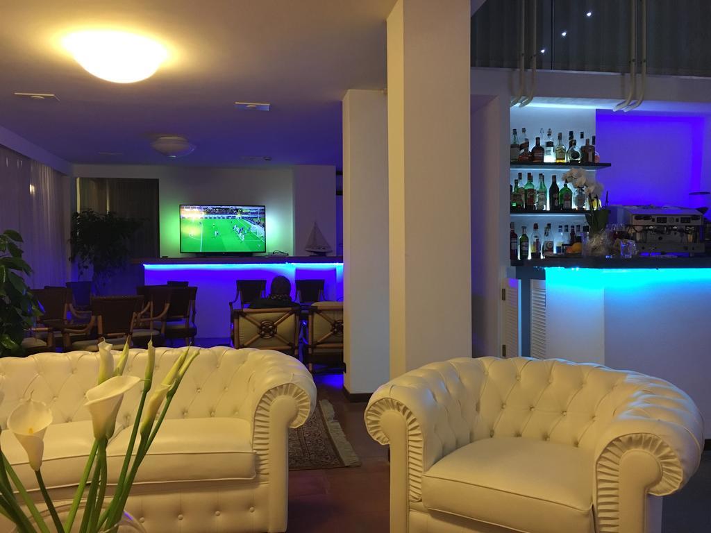 Raffaelli Park Hotel ฟอร์เต เดย์ มาร์มี ภายนอก รูปภาพ